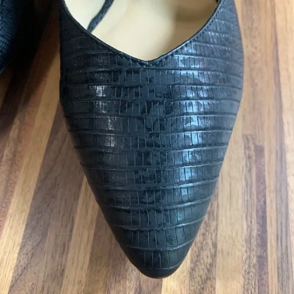 Naturalizer "Florencia" Pointed Toe Mary Jane - Picture 2 of 10